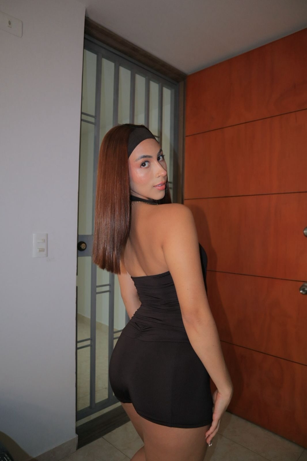 there are no underwear under my sports outfit