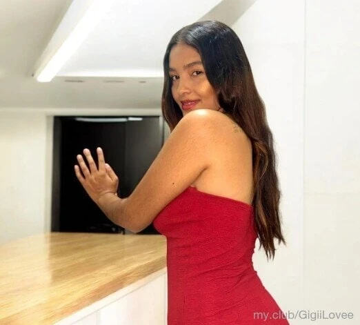 Gigii Free Photos