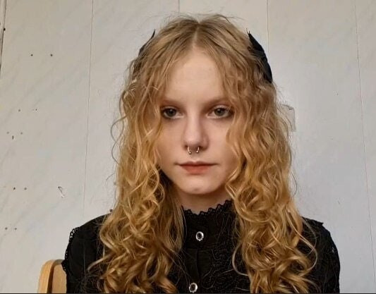 Kira Free Photos #20