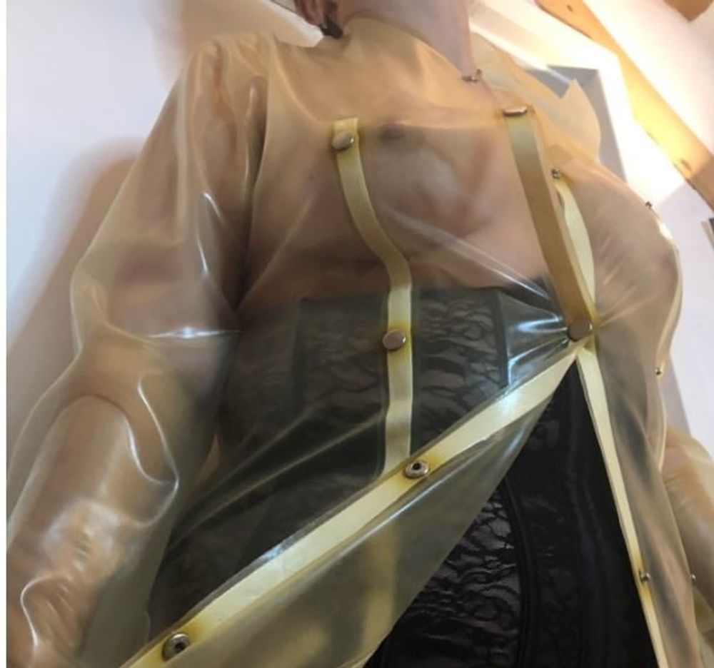 Transparent Latex Masturbation #13