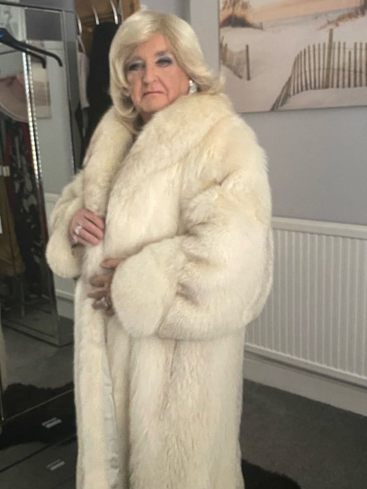 Madame wears furs  #10