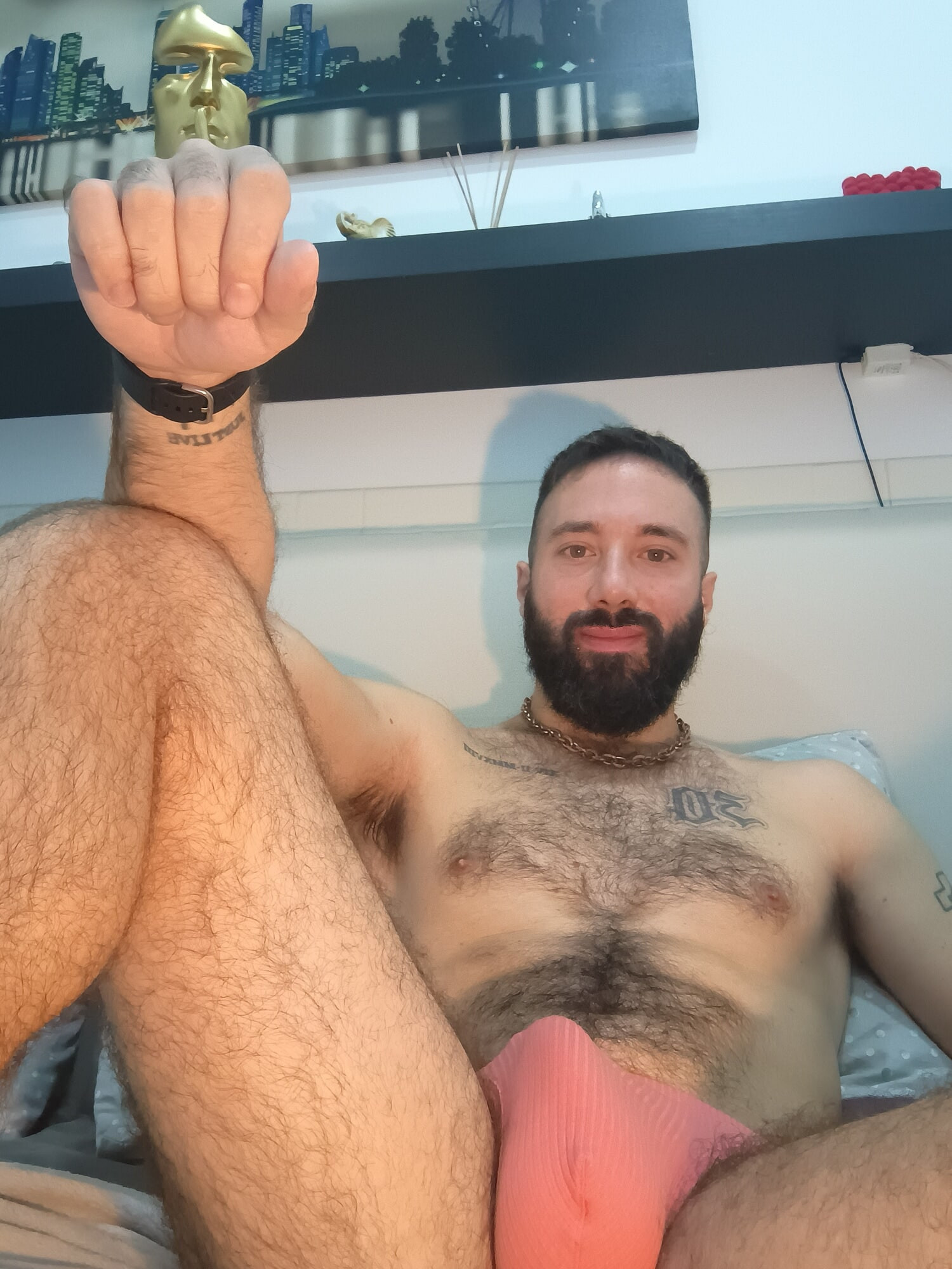 Daddy in brief 🩲