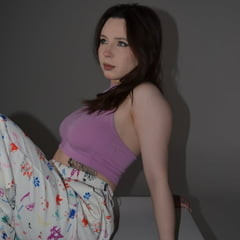 Klara Free Photos