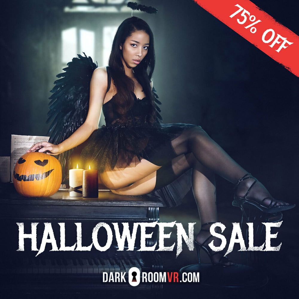 Halloween SALE on DarkRoomVR with skinny hot Lia Lin #2