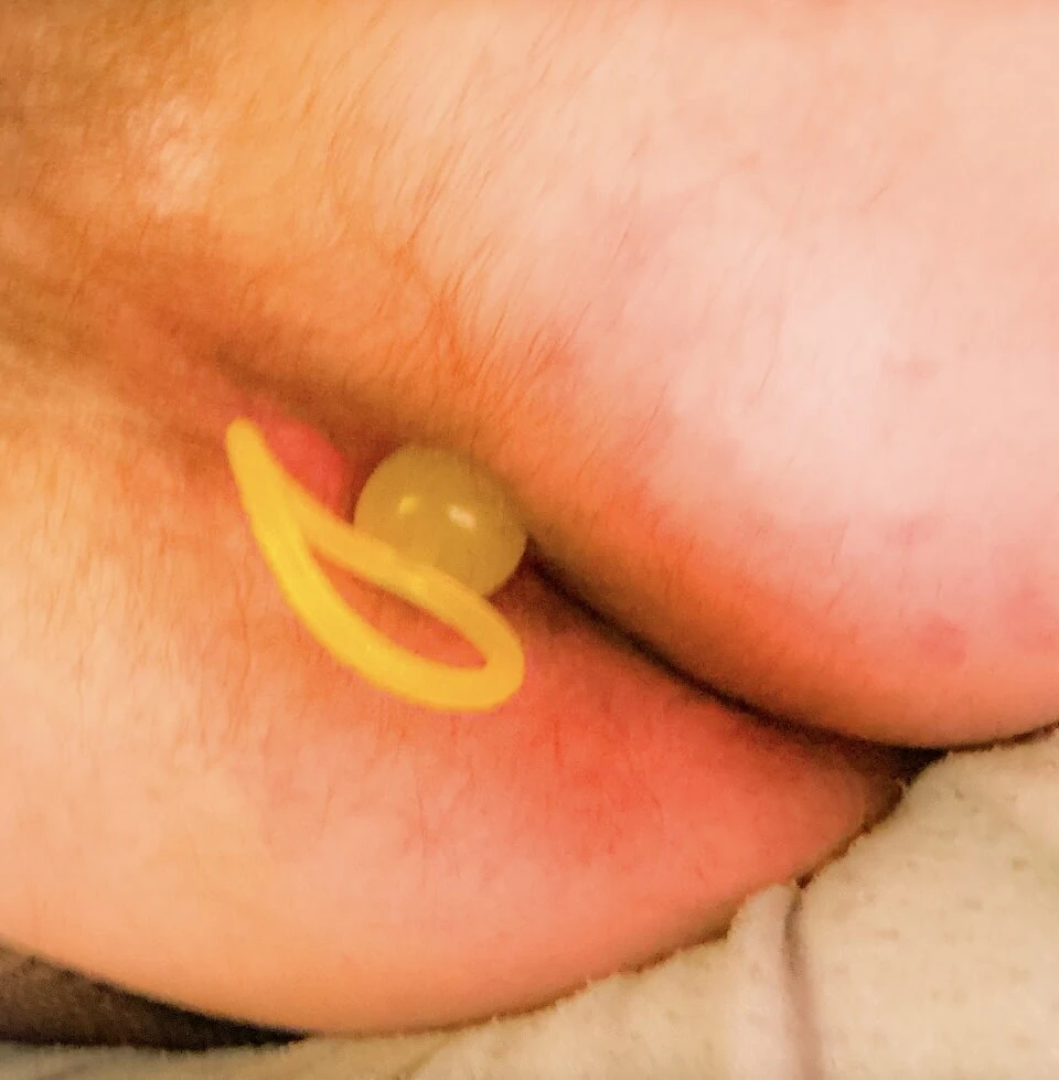 Cd anal balls plug
