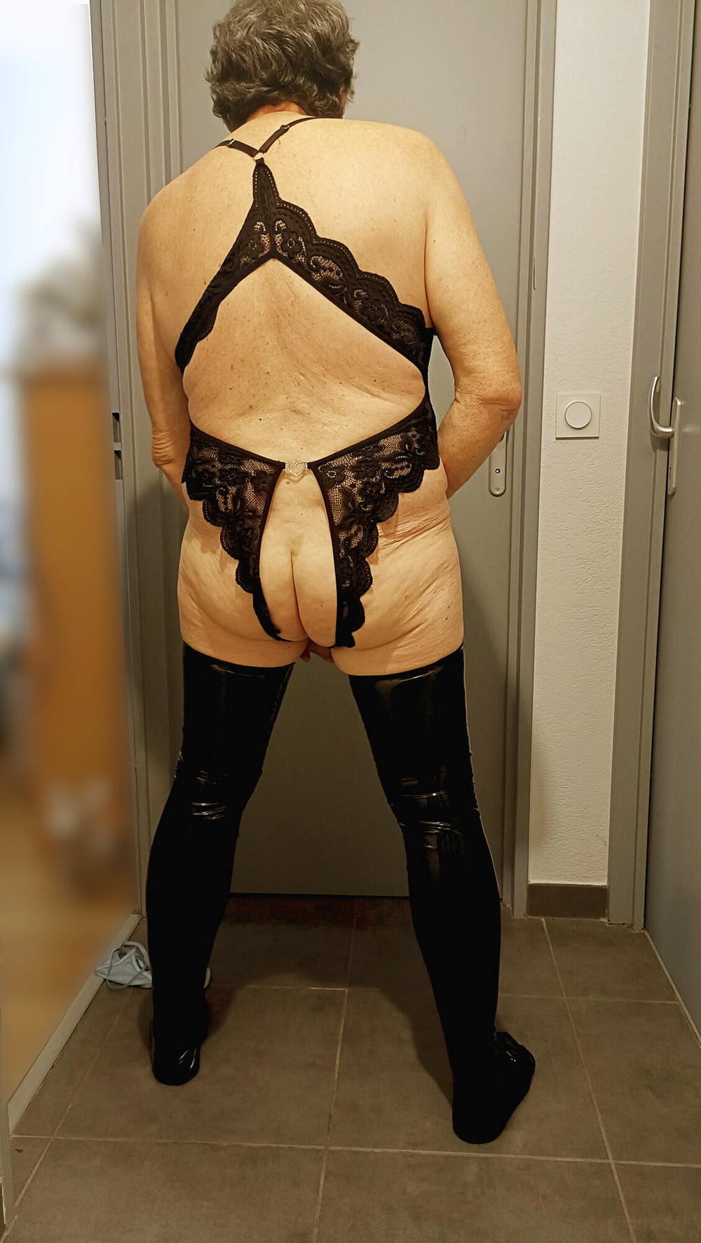 Body noir, bas latex #8