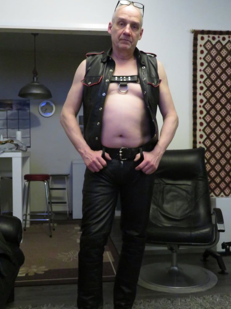 Finnish kinky leather gay Juha Vantanen #41