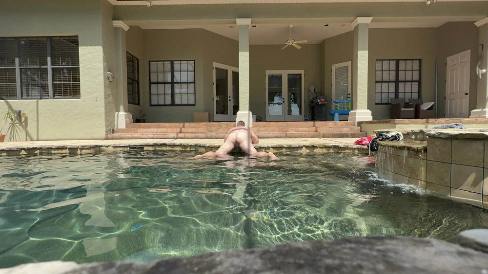 My Exhibitionist coming out #5