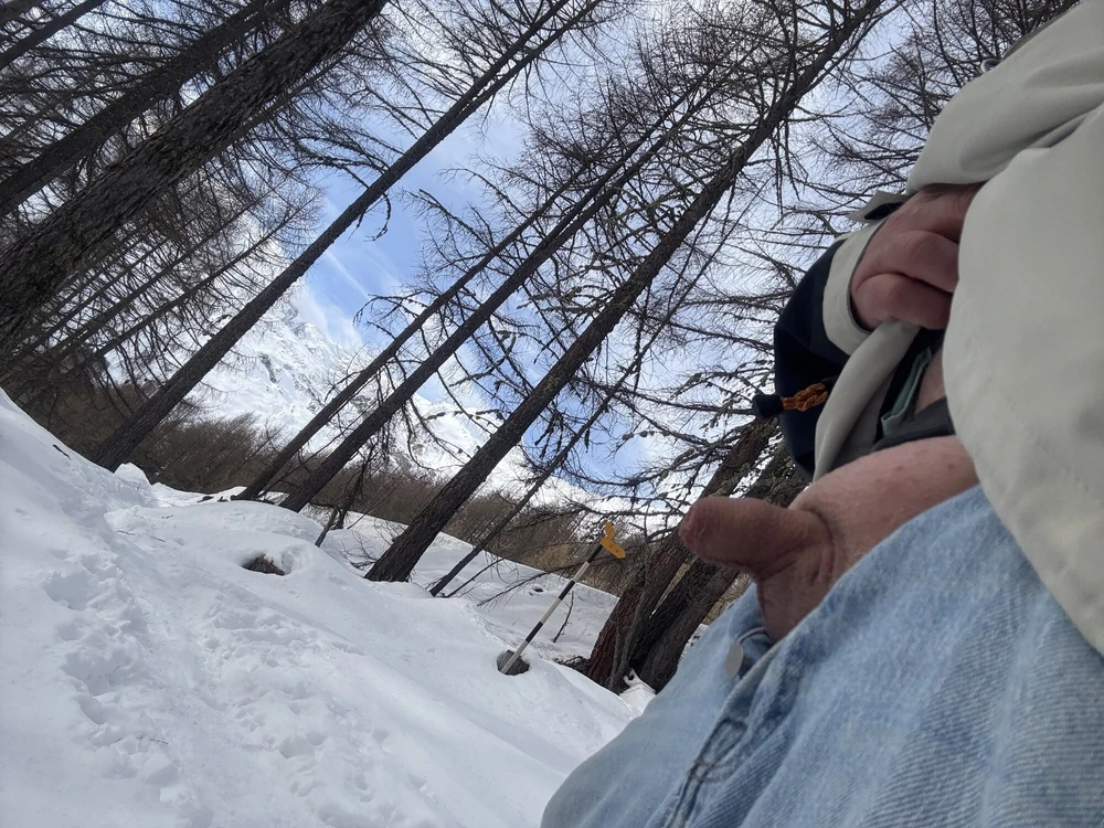 Masturbating Outdoor Exhibitionist #6