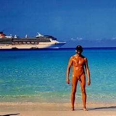 Naked Cruise