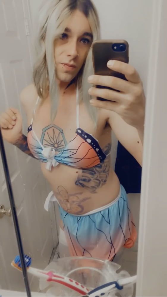 Sexy Beach Bikini Babe #17