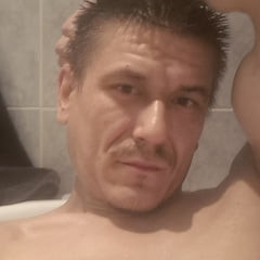 Me(1)