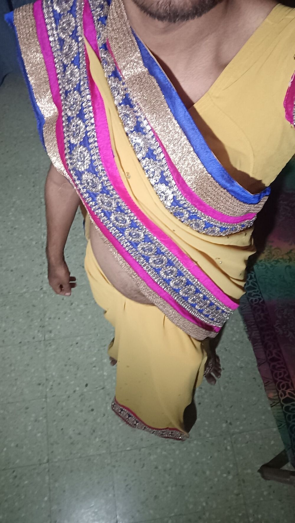 Wear auntys saree #11