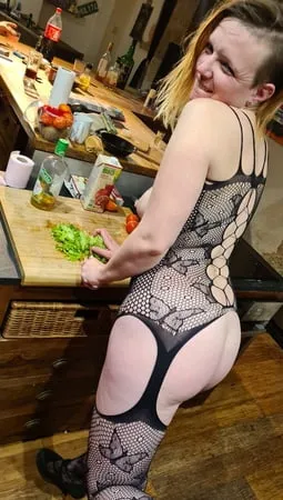 i love horny my lovers while i cook         