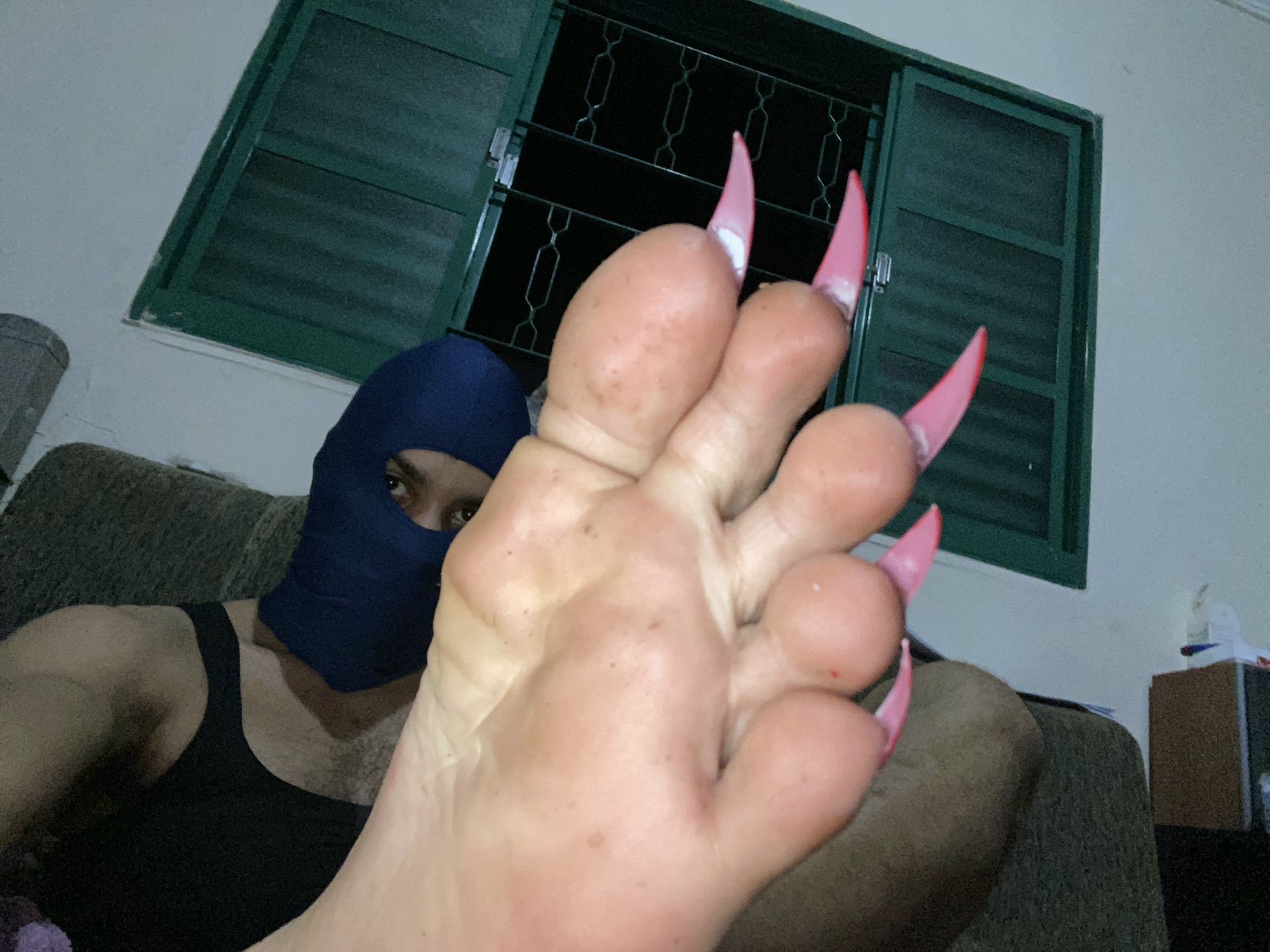 Some old pictures of my feet with long toenails, sandals... #27