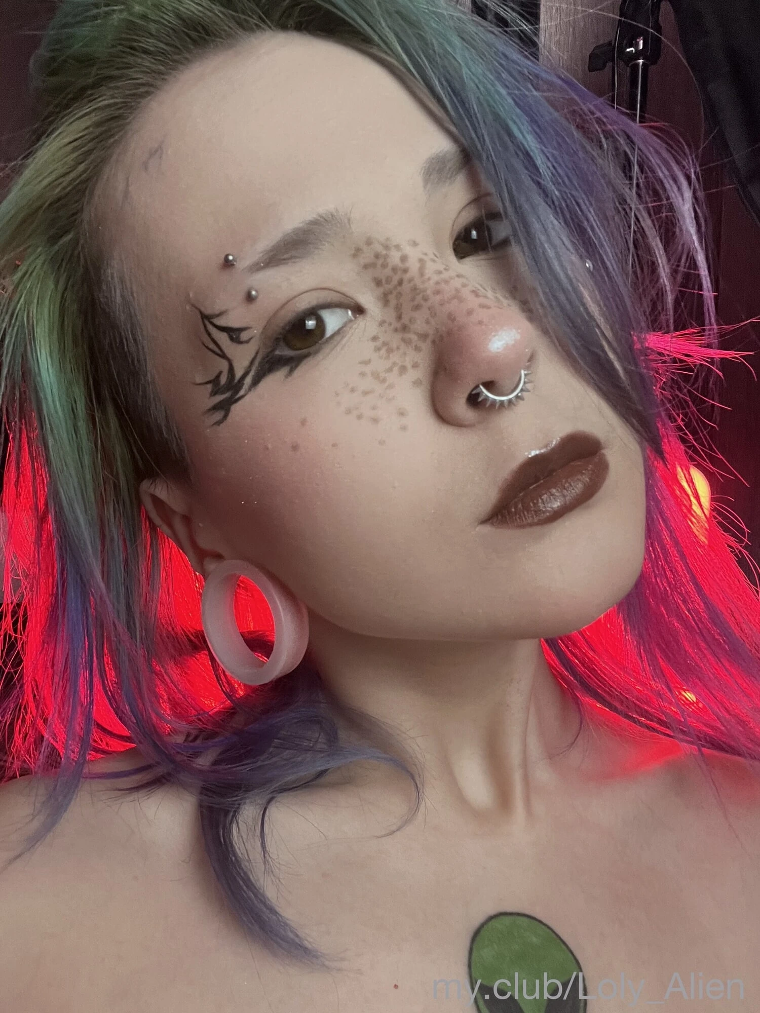 Loly_Alien Free Photos #42