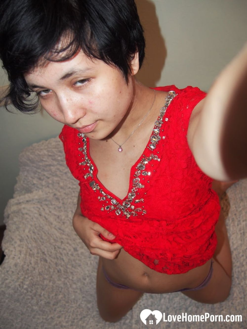 Hot tomboyish babe shows her natural tits #11