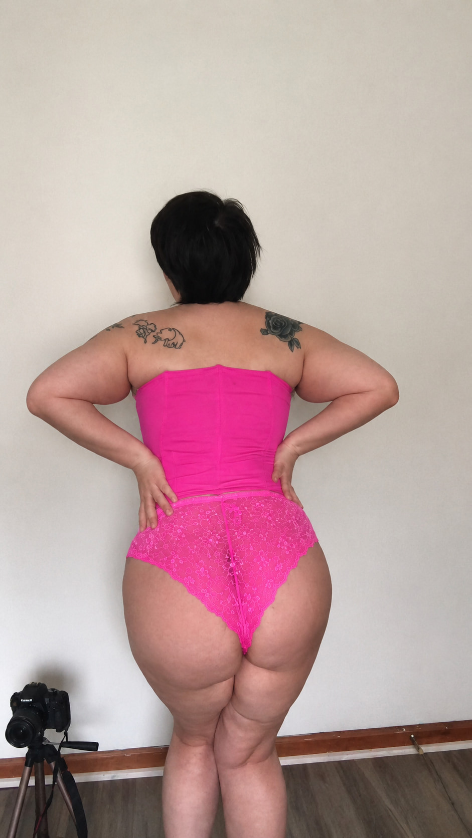 Big ass in thong panties