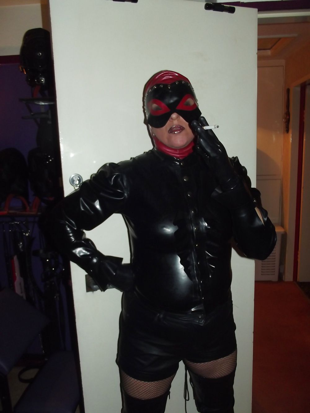 RUBBER MONDAY  #31