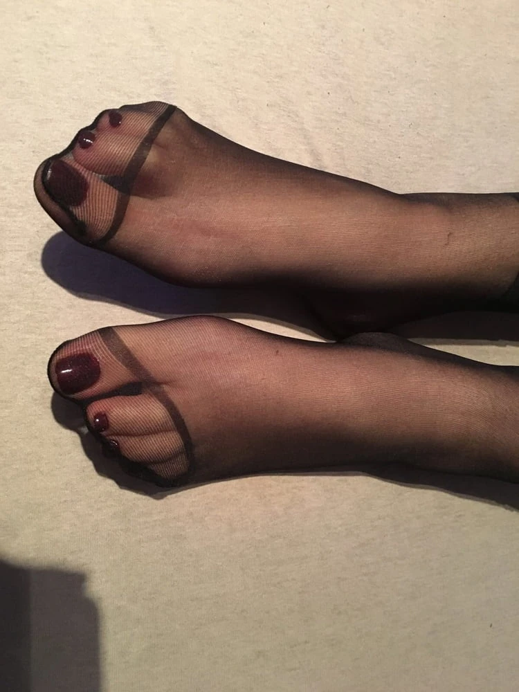 Who wants to play with my feet? #40