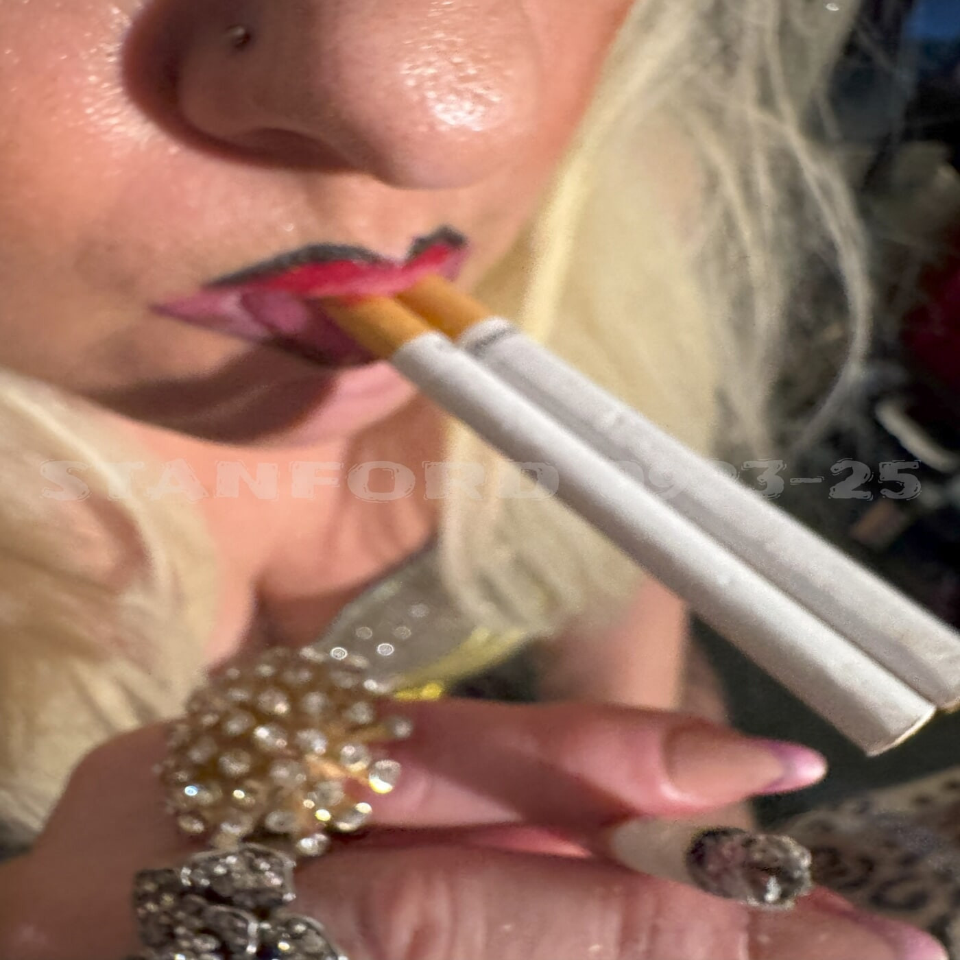 BAD MOM SMOKING #10