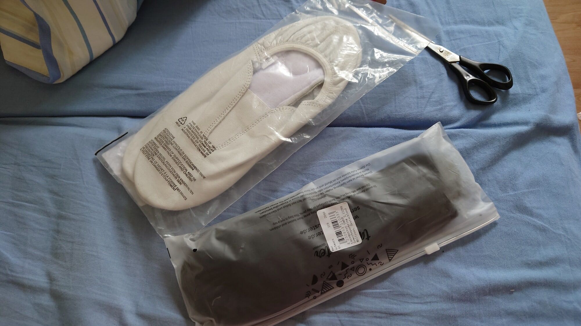 Borrowed slippers for gymnastics #3