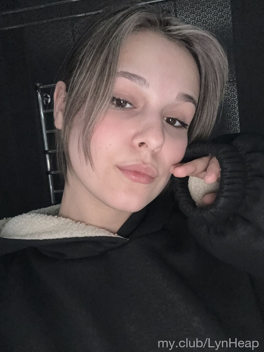 Lilly  Free Photos #15