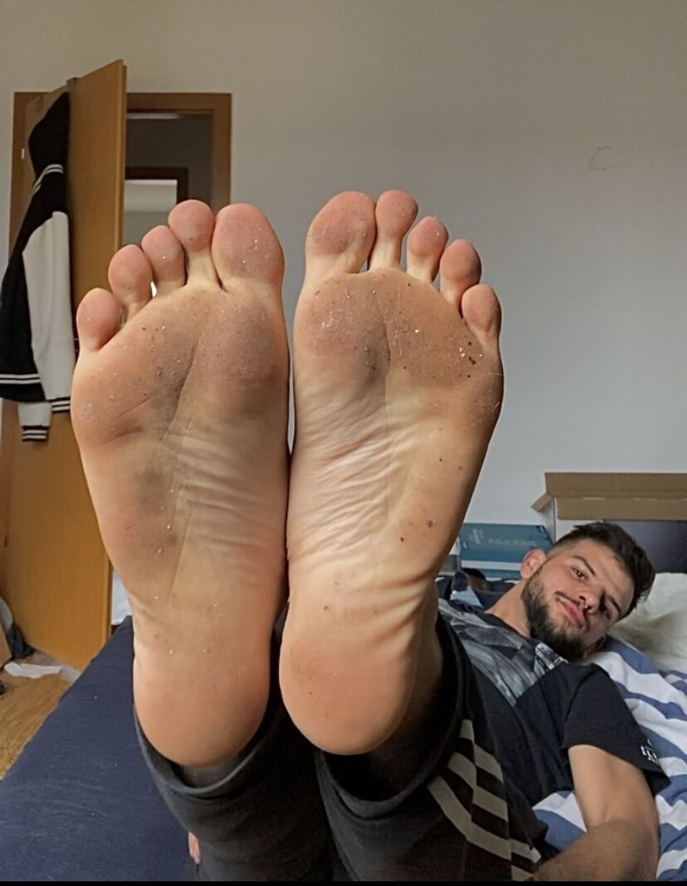 DIRTY FEET #4