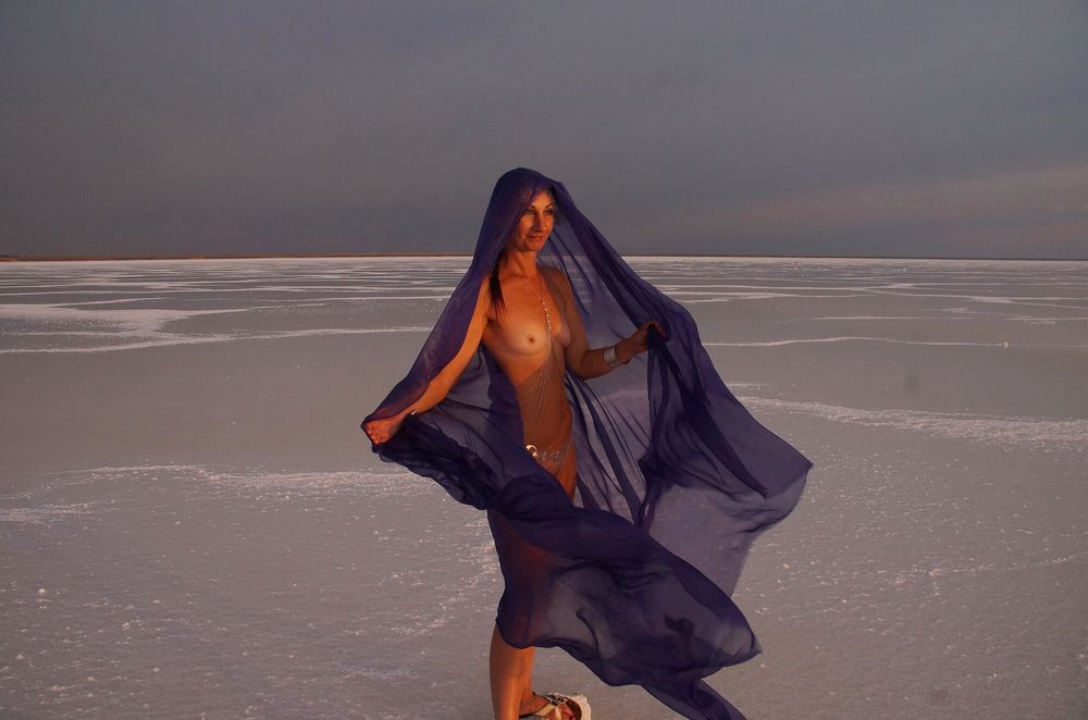 On Sunset-Light with DeepBlue Shawl on Salt- Lake #25