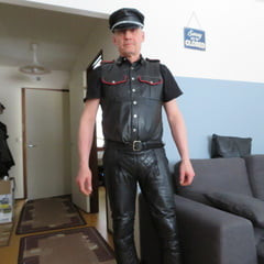 Finnish leather gay Juha Vantanen 