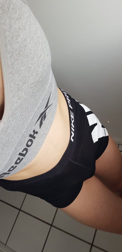 Nike Pro Shorts + Reebok Bra #30