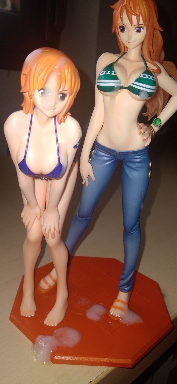 Nami pré e pós -timeskip cumtribute