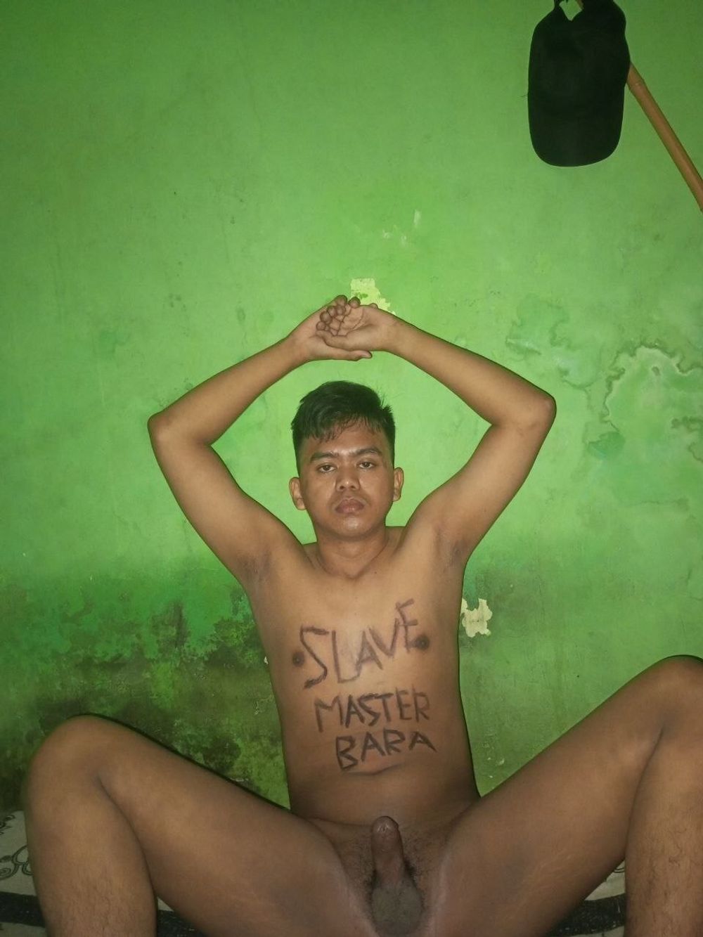 Ini adalah slave saya yang suka diekspos  #9