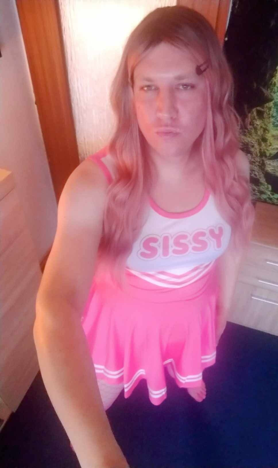 Lea Sissy Bitch