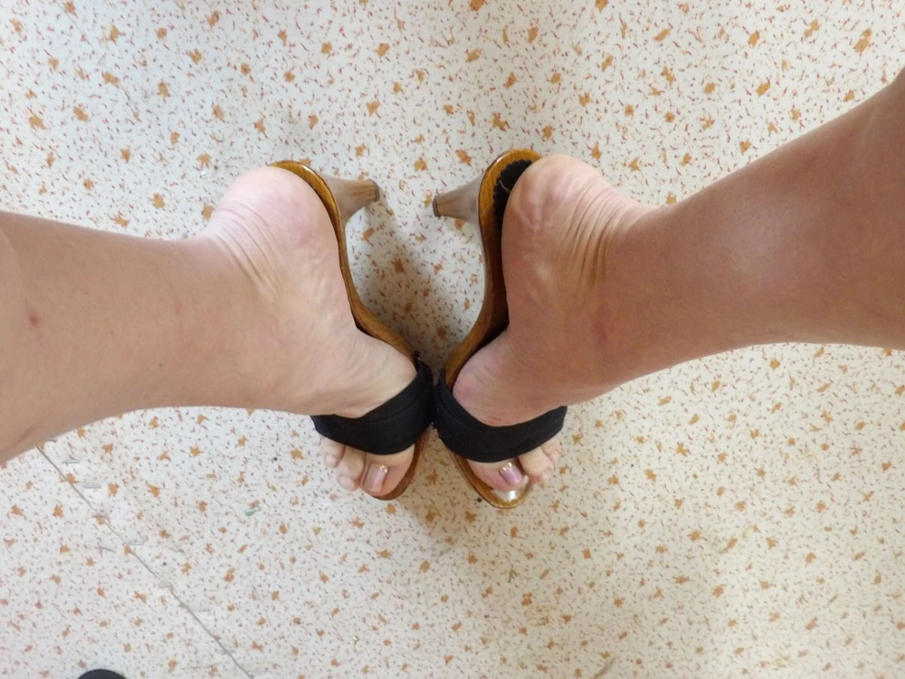 Sissy Mella Feet #3