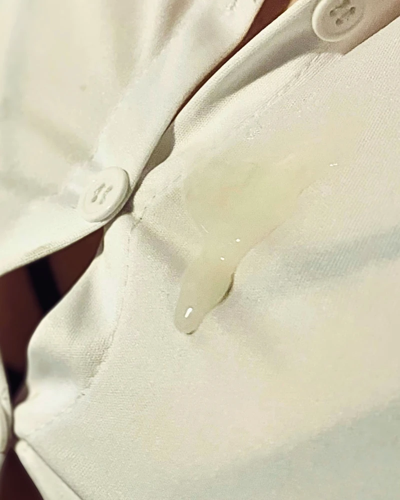 Dając Tobie Nash gorącą spermę twarzy!