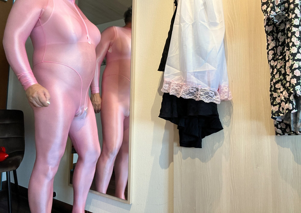 PVC Maid Lottchen #25