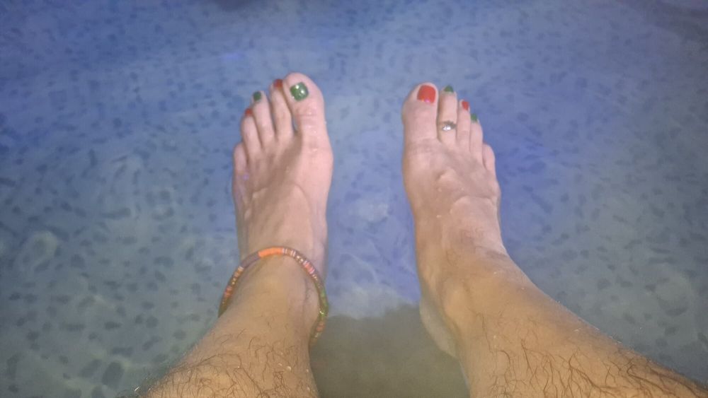 My hot wet steamy feet in the Hot tub #26