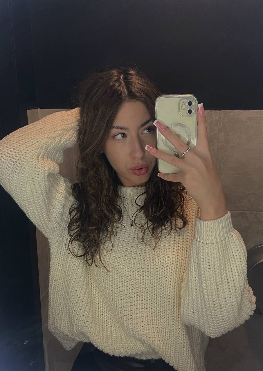 Emma Free Photos #49