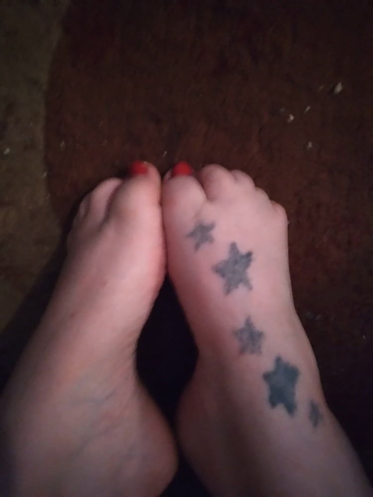My cute little feet (size 7) #4