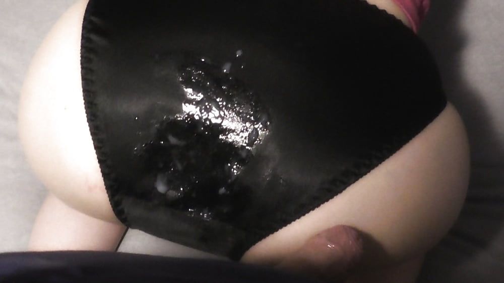 Cumshots on satin - and in mouth #17