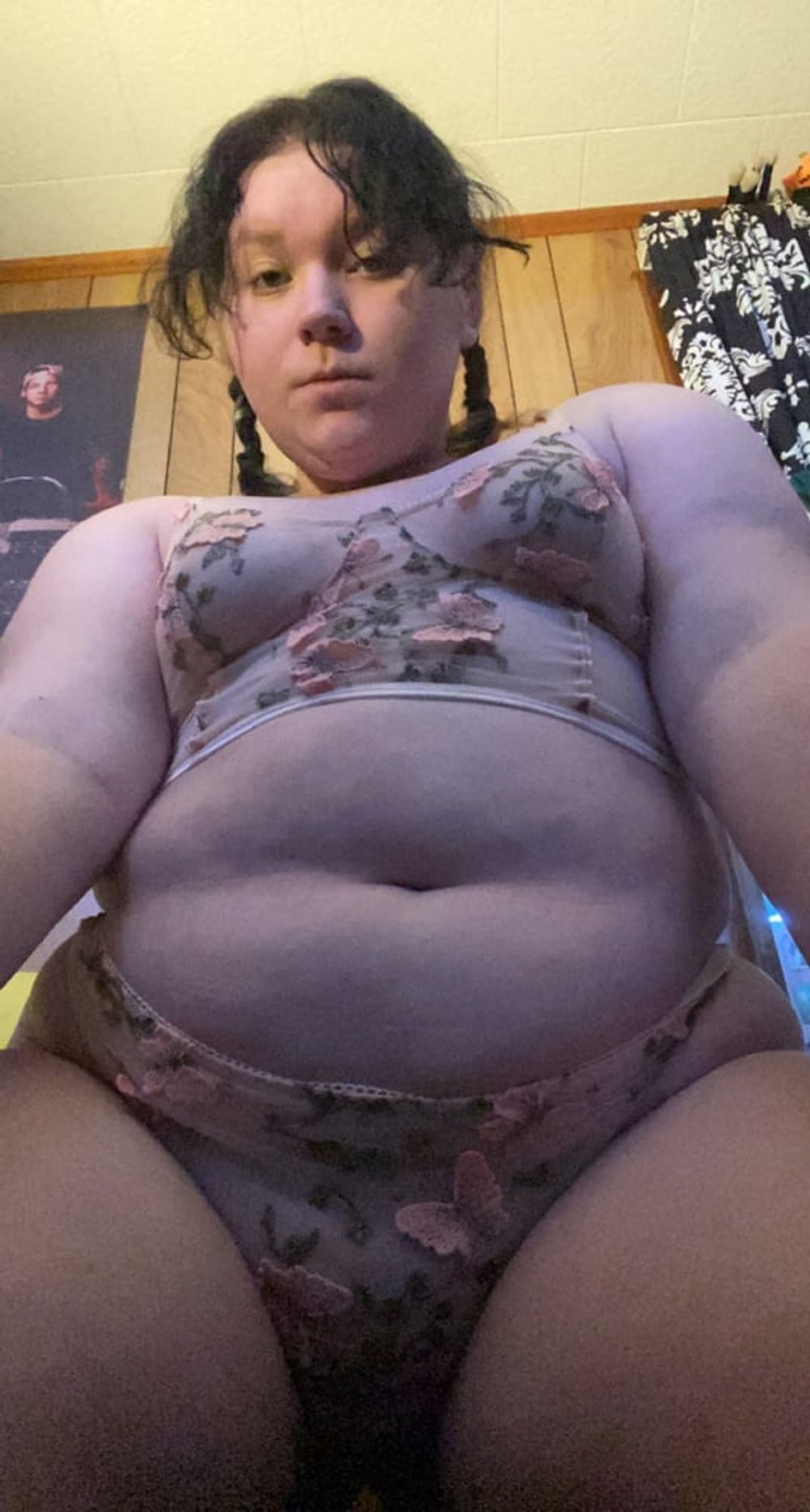 18 Year Old BBW Lilac #3