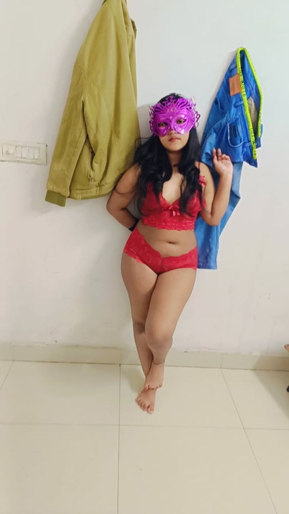 Riya hot and sexy pics galary #14