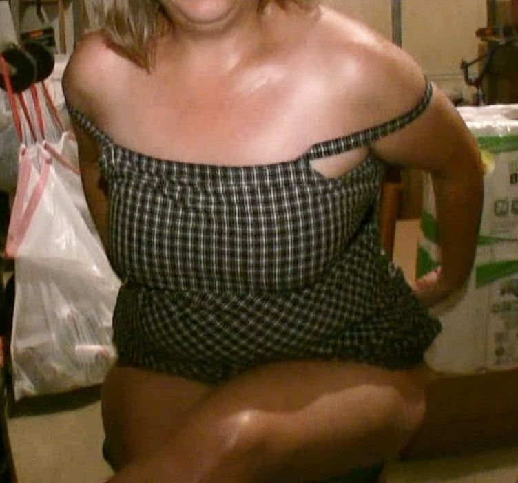  Curvy Amateur MILF Hot Mom Chubby Horny BBW Blonde Big Tits #43