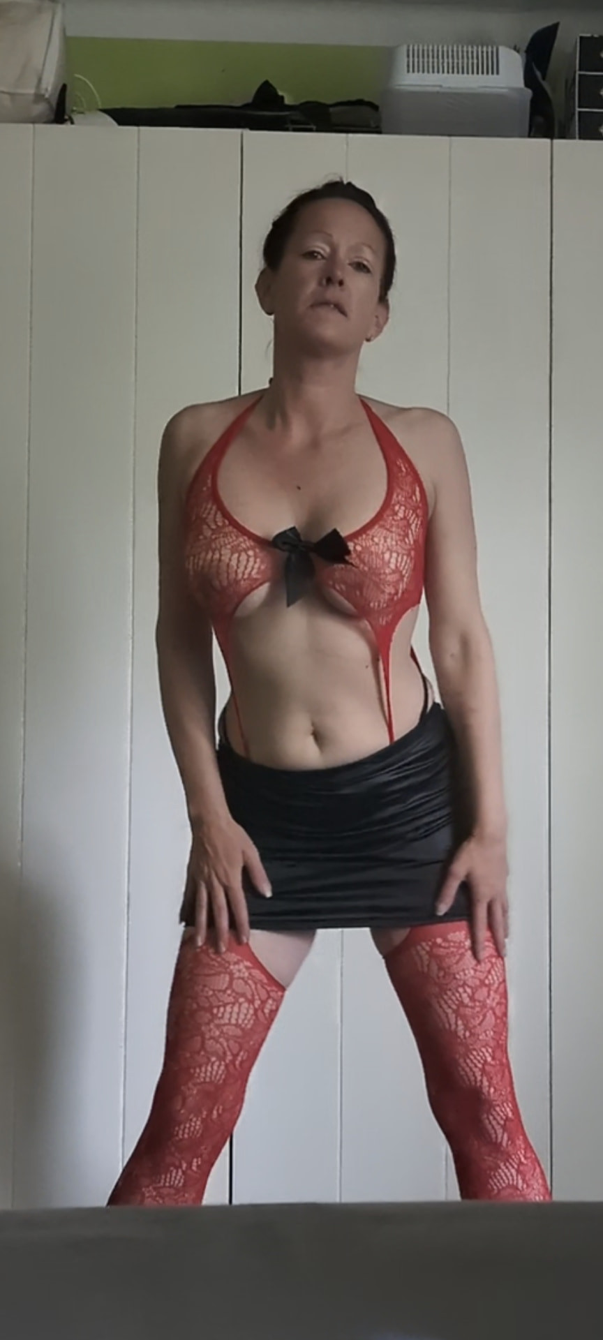 WHO wants to Play with me #2