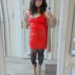 Latex crosdresser