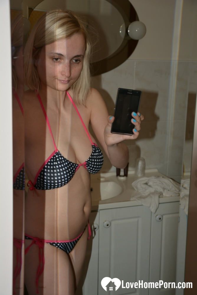 Blonde strips off her bikini for a nude #4