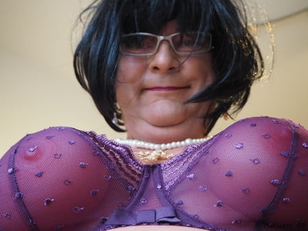 Valisere 46 Shemale In beautiful Bras 1