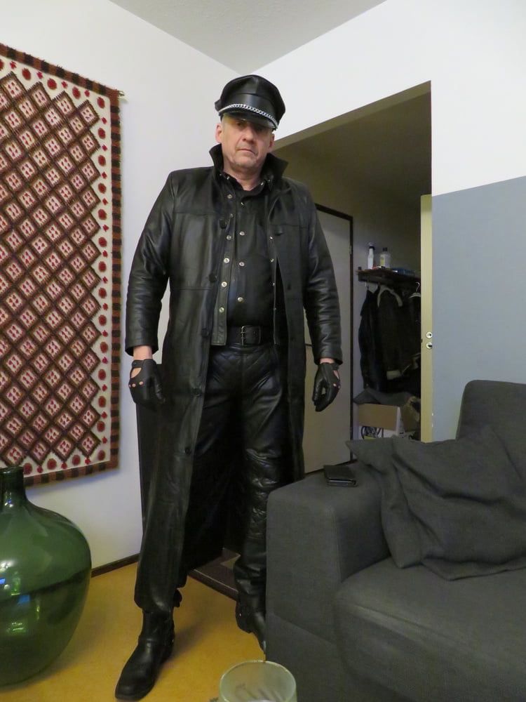 Juha Vantanen,finnish leather gay #8