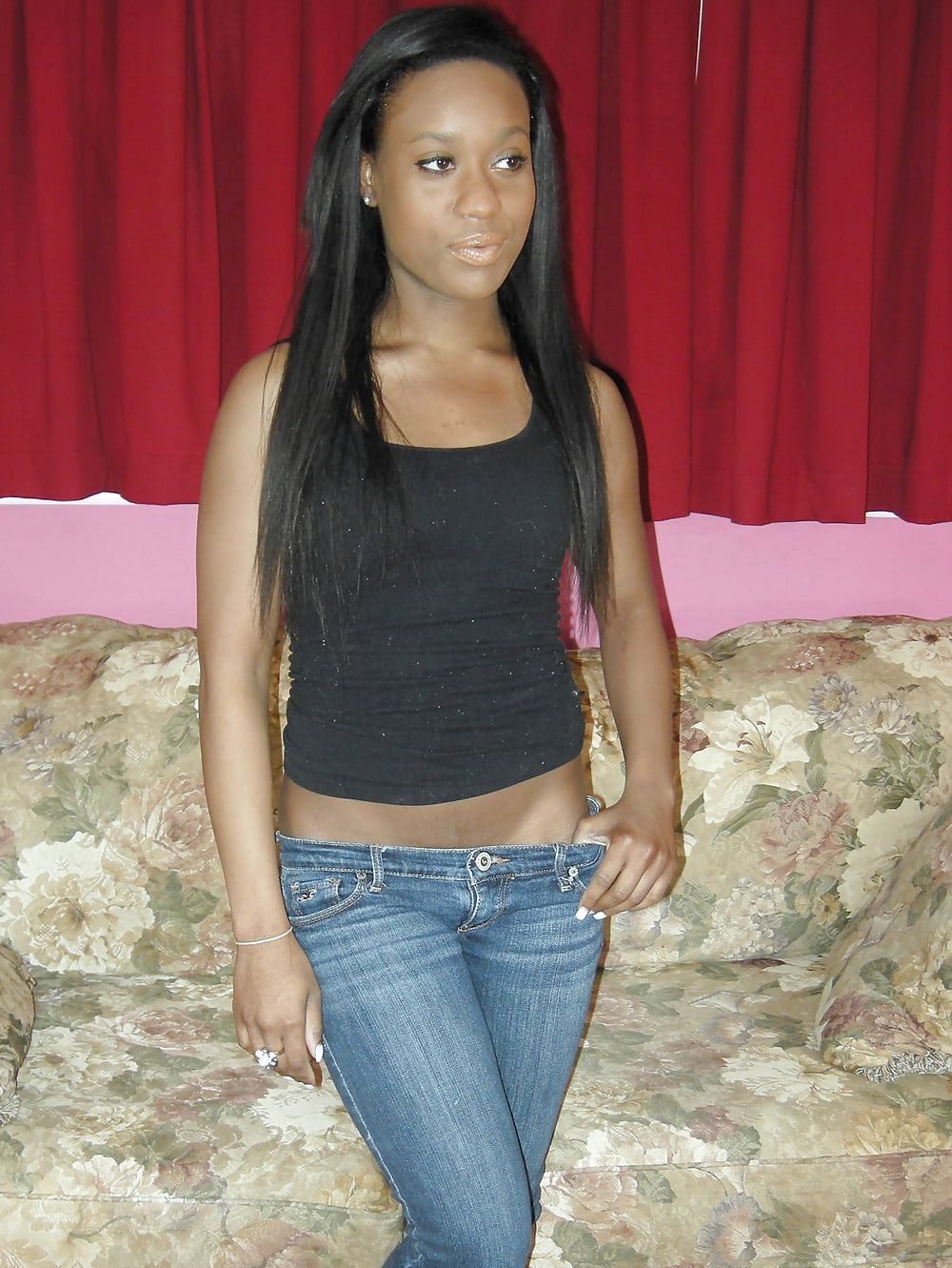 Ebony Rachel takes off her tight jeans #4